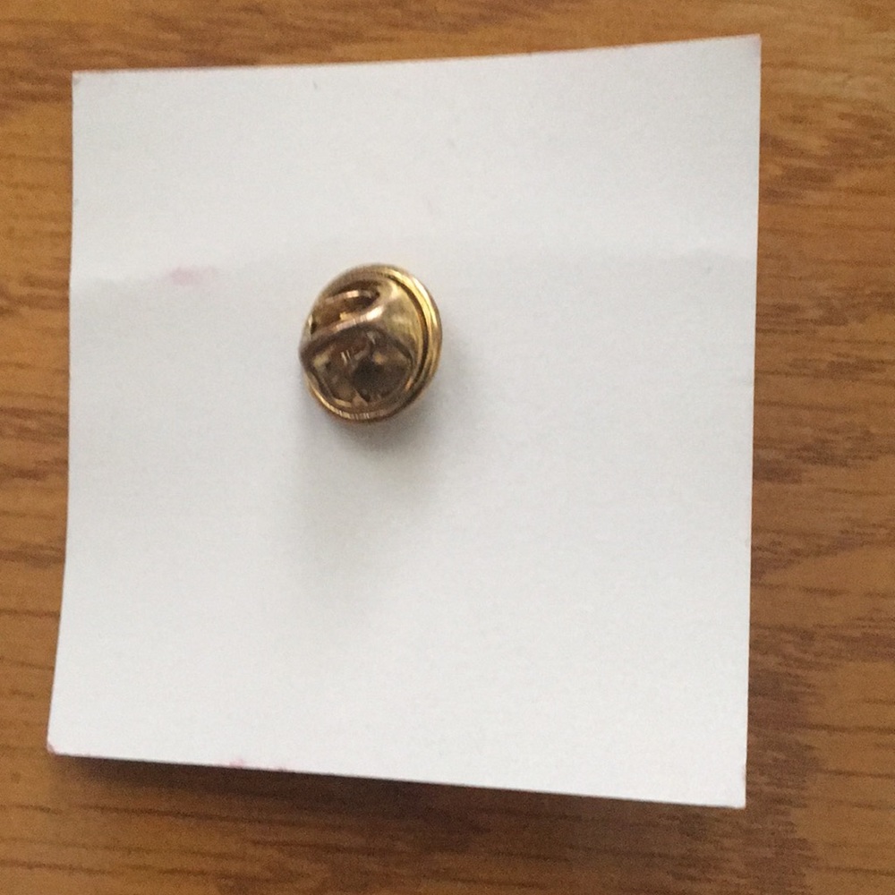 Friendship Pin - Picture 2 of 3